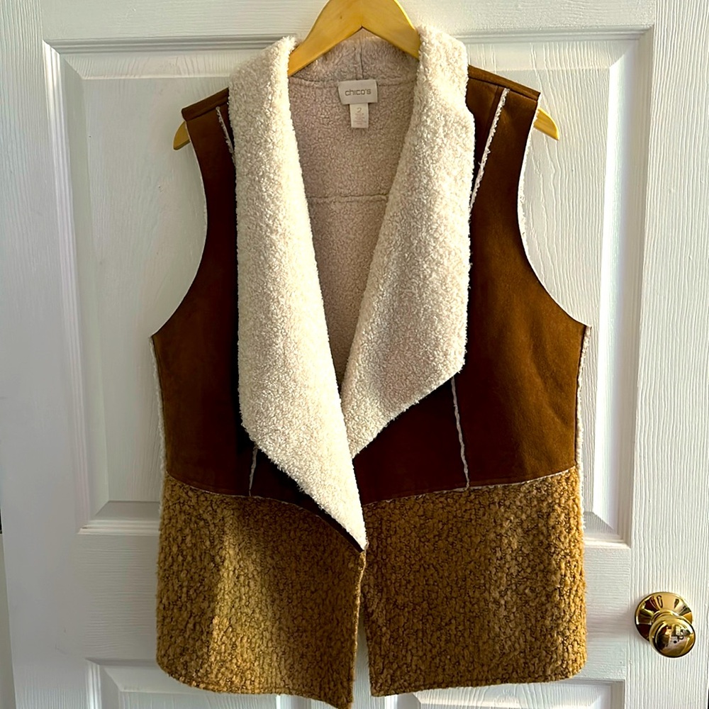 Chico’s faux leather vest, size Chico’s 2